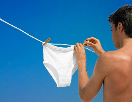 giặt quần lót nam